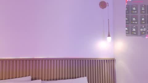 aly_leee online show from March 28, 5:47 pm