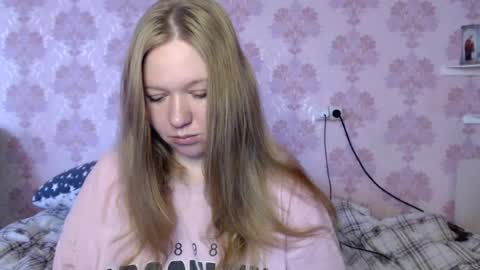 alya764770 online show from July 30, 2:01 am