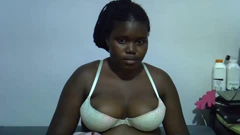 Snapshot of alyabeiby chatting on September 18, 8:57 pm alyabeiby online show from September 18, 8:57 pm