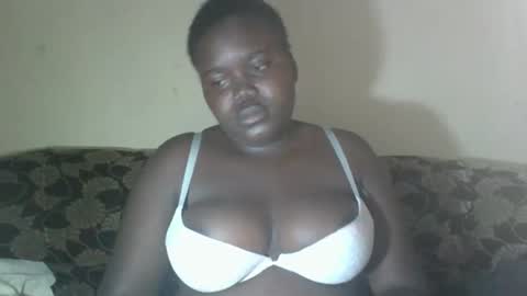 Snapshot of alyabeiby chatting on October 13, 5:20 am alyabeiby online show from October 13, 5:20 am