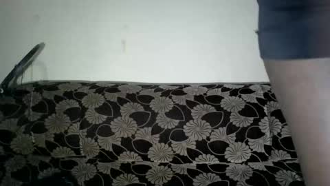 Snapshot of alyabeiby chatting on October 8, 8:37 pm alyabeiby online show from October 8, 8:37 pm
