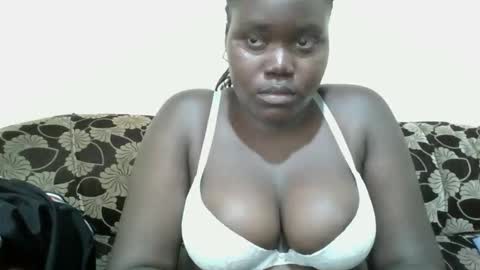 Snapshot of alyabeiby chatting on October 21, 9:47 am alyabeiby online show from October 21, 9:47 am