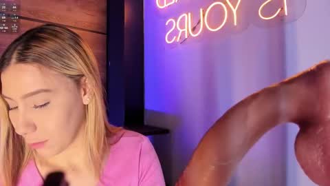 Alya online show from December 19, 10:55 am