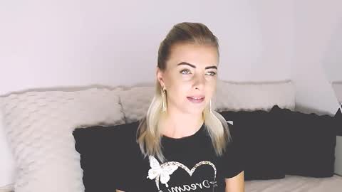 aly online show from November 6, 9:56 am