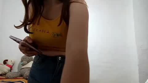 Zara online show from December 15, 4:25 pm