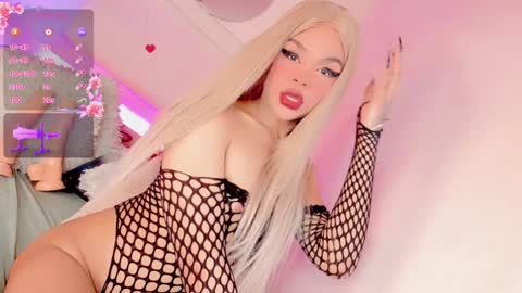   online show from January 29, 9:12 am