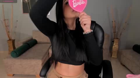 Aly  online show from September 22, 10:52 am