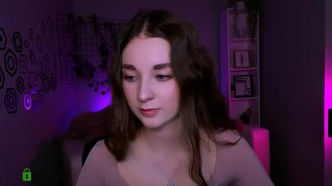 alyssamoan online show from December 16, 8:48 pm