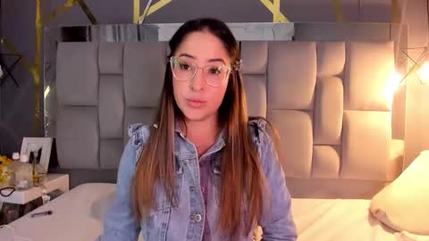 Snapshot of alyzeegorgeous chatting on October 5, 1:14 am Alyze make feel hot as hell online show from October 5, 1:14 am