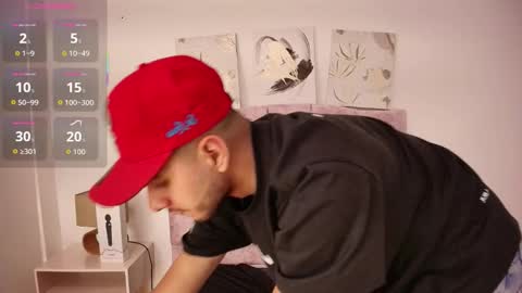 Amadeo Wild online show from September 14, 8:43 pm