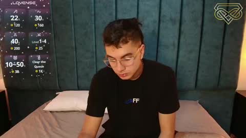 Amadeo Wild online show from December 21, 6:23 pm