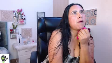 AMALIA online show from January 2, 11:27 pm