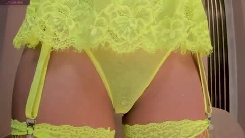 Amalia cruss online show from April 19, 6:10 pm