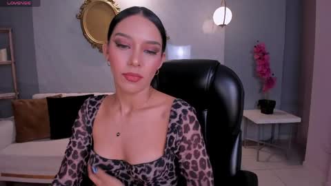 Amalia cruss online show from May 14, 9:13 pm
