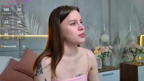 Amalia online show from September 15, 1:12 pm