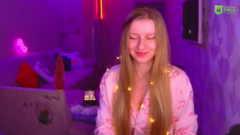 Amalia online show from December 24, 2:54 pm