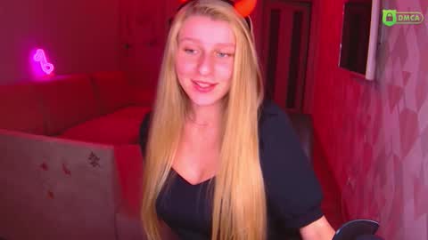 Amalia online show from October 30, 3:12 pm