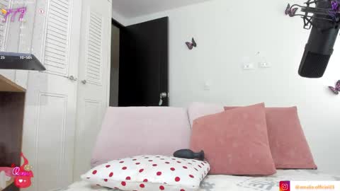 Amalia    Ig online show from April 21, 7:10 pm