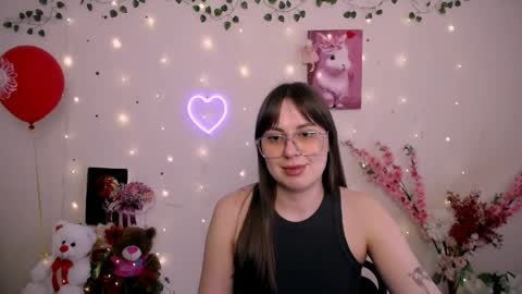 amanda_bright_ online show from April 1, 1:52 pm