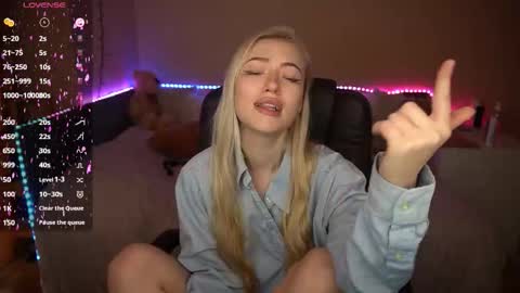 Amanda online show from November 26, 7:27 am