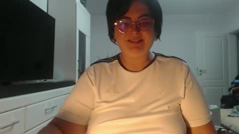 Anda online show from April 19, 6:10 pm