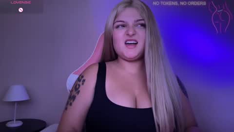 Amandha online show from March 4, 8:27 pm