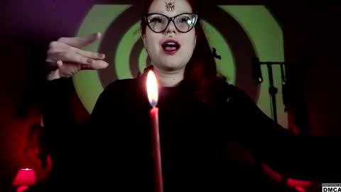 Goddess Amanita online show from March 13, 2:20 pm