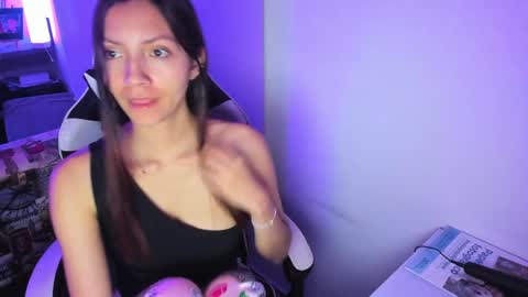 Liz online show from May 14, 3:05 am