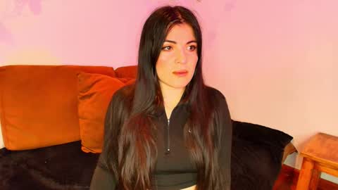 Amara Vega  online show from February 1, 8:11 am