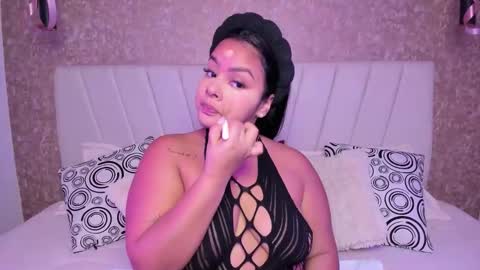 amaranta_carey online show from January 12, 11:23 pm