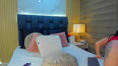 Amara Texas online show from April 3, 11:33 pm