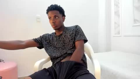 Amare online show from October 15, 7:15 pm