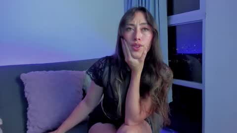 Amatista online show from December 14, 4:30 am