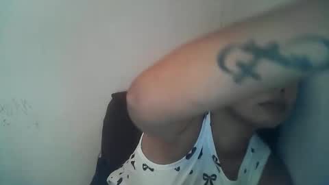 SizzlingAss4u online show from November 17, 12:24 am