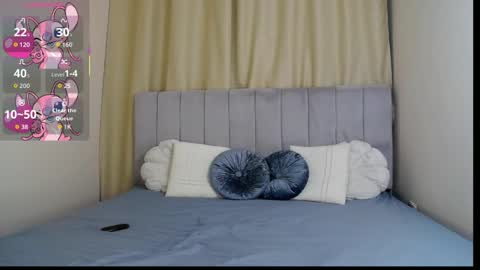 Amazon online show from November 9, 1:36 pm