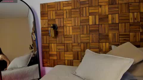 Ambar  online show from April 21, 8:38 pm