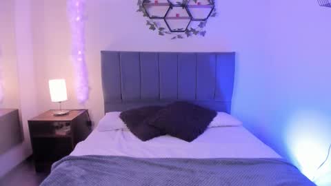 ambar_gh1 online show from October 14, 7:28 pm