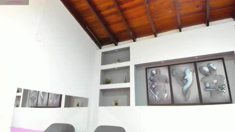 Ambar  online show from February 3, 11:47 am