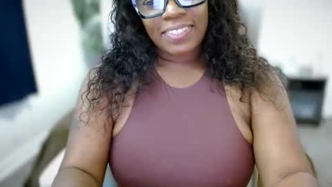 Amoya online show from October 29, 1:46 pm