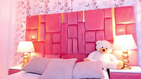 AmbarSantany  online show from October 19, 12:26 am