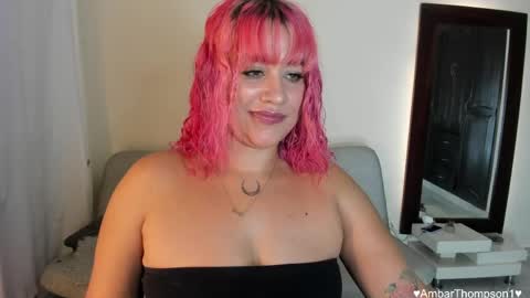 ambarthompson1 online show from April 5, 5:48 am