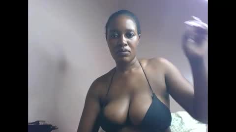 amber_cutie2 online show from April 16, 9:50 pm