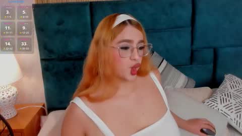 Emily online show from March 22, 7:29 pm