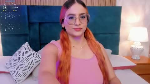 Snapshot of amber_kiss_ chatting on October 1, 6:51 pm Emily online show from October 1, 6:51 pm