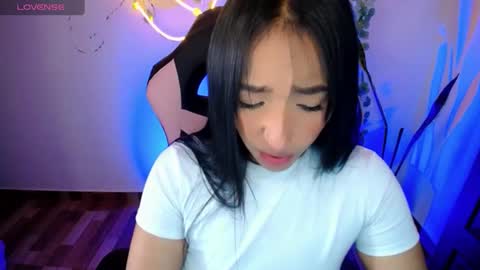 Amber online show from March 5, 8:40 pm