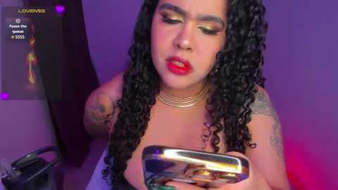 Snapshot of amber_smith20 chatting on September 25, 1:34 am find me here --- online show from September 25, 1:34 am