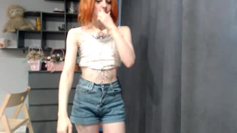 amber_tease_ online show from September 24, 6:20 am