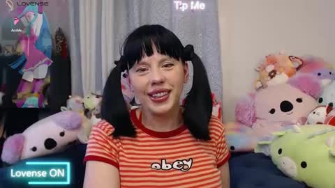 Snapshot of amberchasexxx chatting on January 9, 8:13 am Amber Chase online show from January 9, 8:13 am