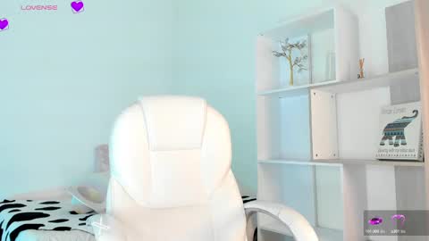 Amber online show from September 12, 7:27 pm