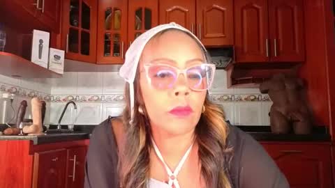   online show from October 2, 3:22 pm